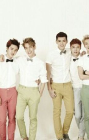 Beautiful... Love? EXO oleh mathouleminou