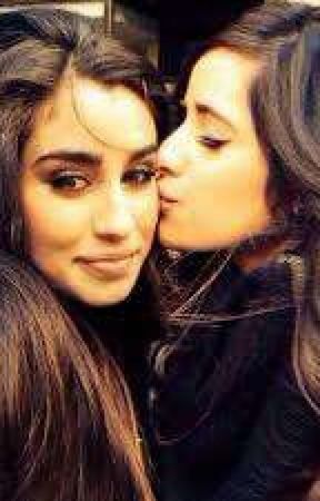 La otra cara del bullying (Camren) by TheAnonymousIsHere