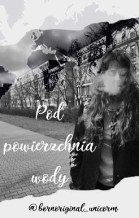 Pod powierzchnią wody by bornoriginal_unicorn