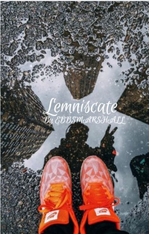 Lemniscate by Ebbsmarshall