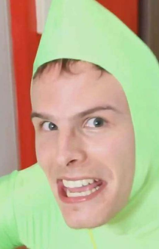 IDubbz and The Reptile Problem by vapingteletubbie420