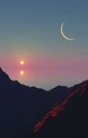 Bulan Menikam Senja by RanupEdrian