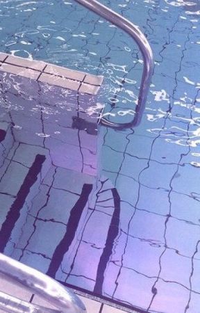 The Lifeguards | LGBTQ+ Story de emofangirl4680
