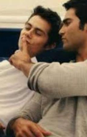 ☬꧁SIENTO ALGO MÁS QUE ODIO꧂☬___STEREK by CRIPEados