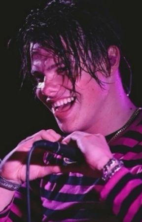 Do you remember me darling? | YUNGBLUD от leahemzo