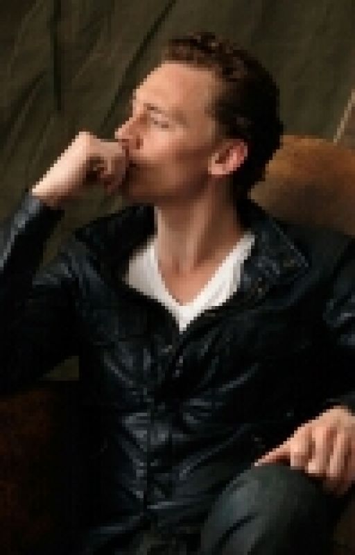 Tom hiddleston--One shots by geeks101