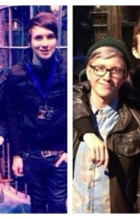Alone (Troyler/Phan AU) oleh tammyxx