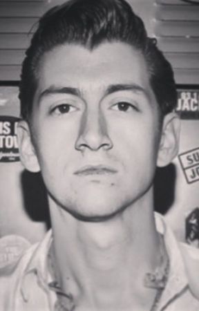 One for the road( Alex Turner fanfic ) de ScarlettTurner2