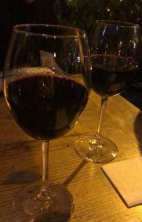 Entre vinhos e beijos | WLW by kittkittyycat
