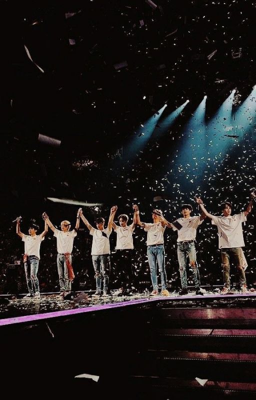 The eight star / BTS fanfic OT7 by sofiemochie
