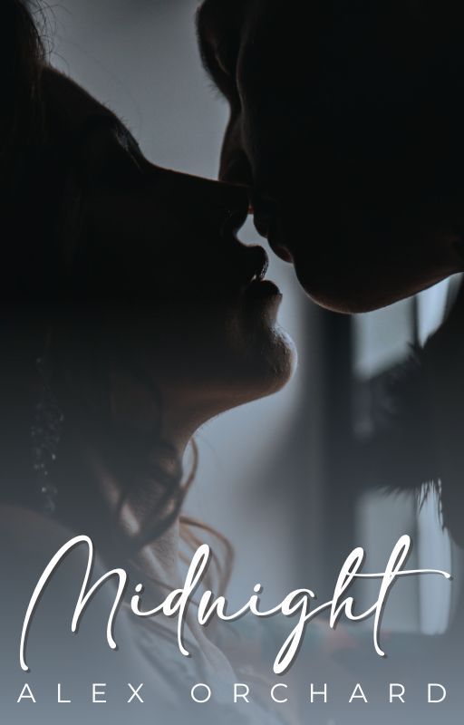 Midnight by MiniMoxx