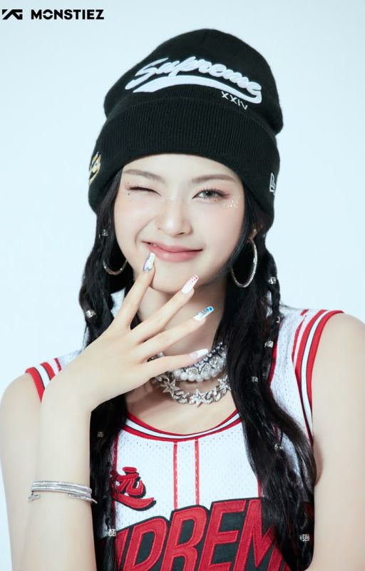 Chiquita by wonyoungism_13
