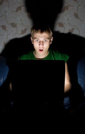 A Kid and His Computer بقلم PuppyTBG