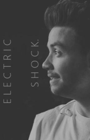 Electric Shock. (Agustín Casanova) by AyeeSantorski