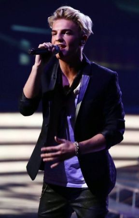 Killing Me Softly - A Freddy Parker Fanfiction by loveforfreddy