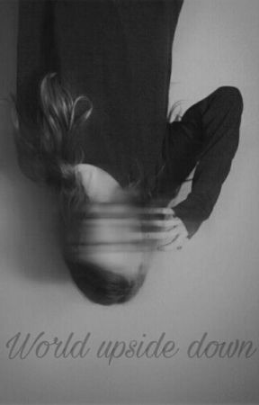 World Upside Down de AmeliaHitomo